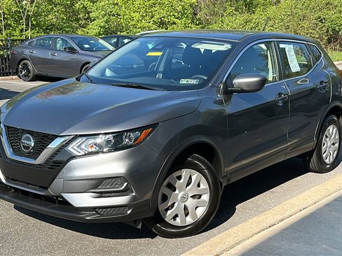 Used 2020 Nissan Rogue Sport S AWD/4WD image 1