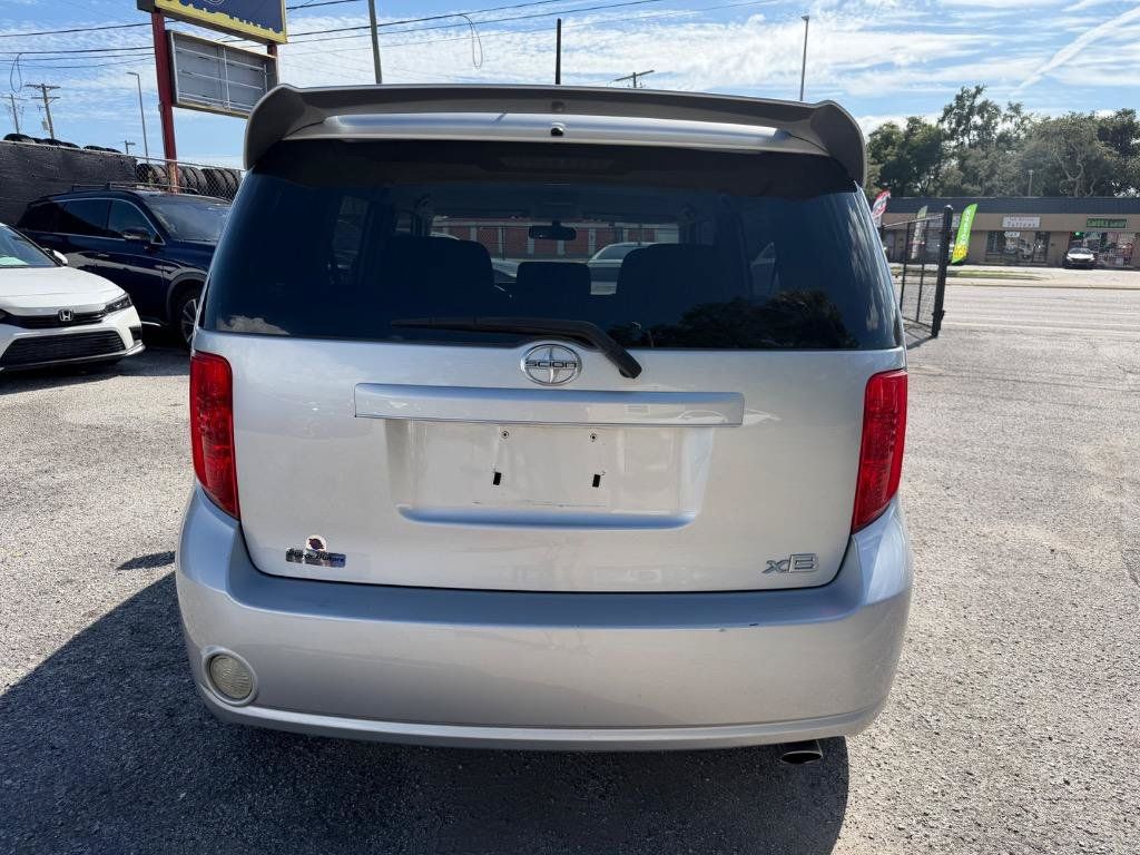 Used 2009 Scion xB FWD image 6