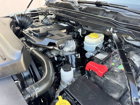 Used 2022 RAM 2500 Big Horn AWD/4WD image 47