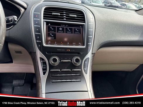 Used 2019 Lincoln Nautilus Reserve AWD/4WD image 15