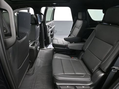 Used 2023 GMC Yukon Denali w/ Denali Reserve Package AWD/4WD image 45