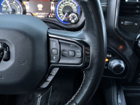 Used 2022 RAM 1500 Limited image 27