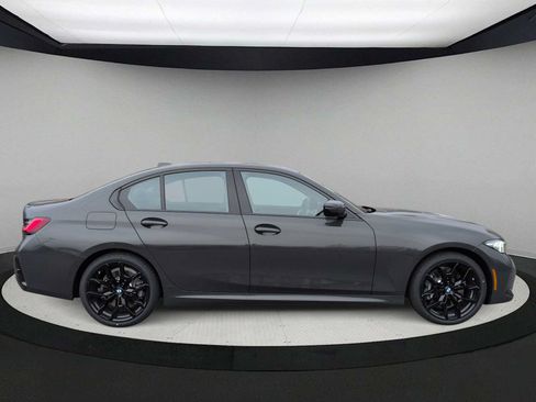 Used 2026 BMW 330i xDrive Sedan w/ M Sport Package AWD/4WD image 9