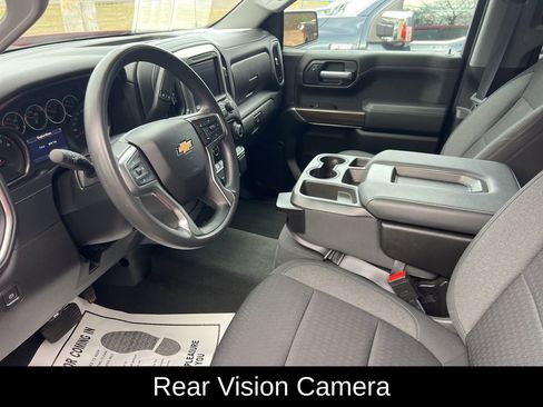 Used 2021 Chevrolet Silverado 1500 LT image 14