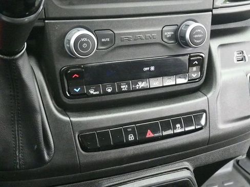 Used 2025 RAM ProMaster 2500 w/ Convenience Group FWD image 20