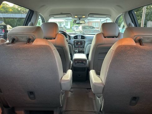 Used 2014 Buick Enclave Leather FWD image 20