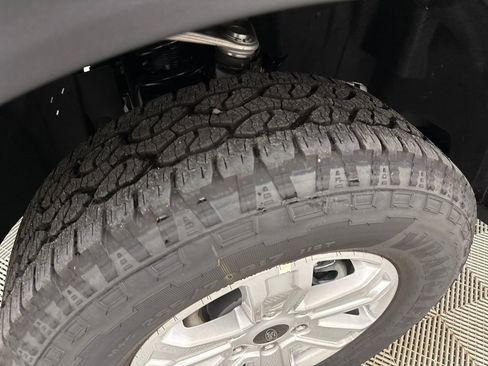 New 2025 Ford Ranger XL image 18