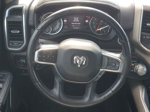 Used 2019 RAM 1500 Laramie AWD/4WD image 13