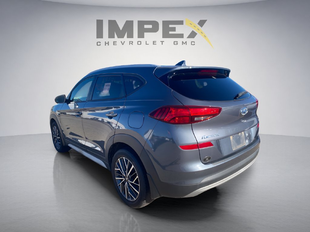 Used 2021 Hyundai Tucson SEL w/ Winter Weather Package FWD image 3
