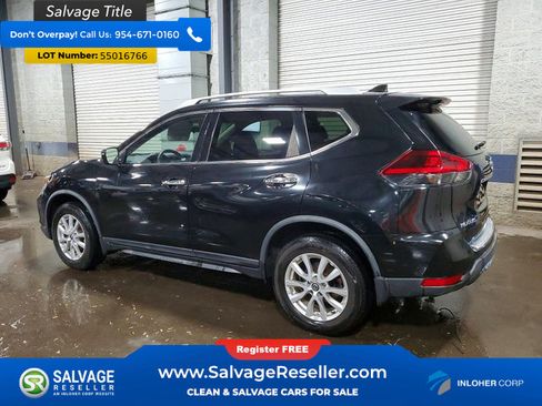 Used 2018 Nissan Rogue SV AWD/4WD image 3