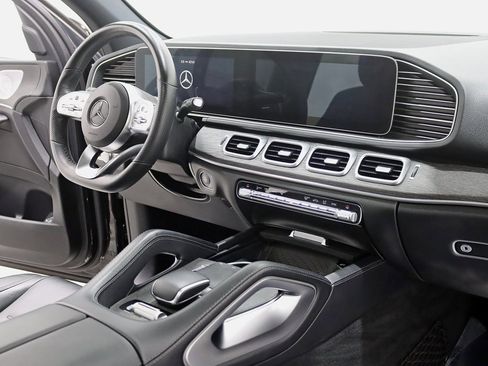 Used 2020 Mercedes-Benz GLE 580 4MATIC image 35