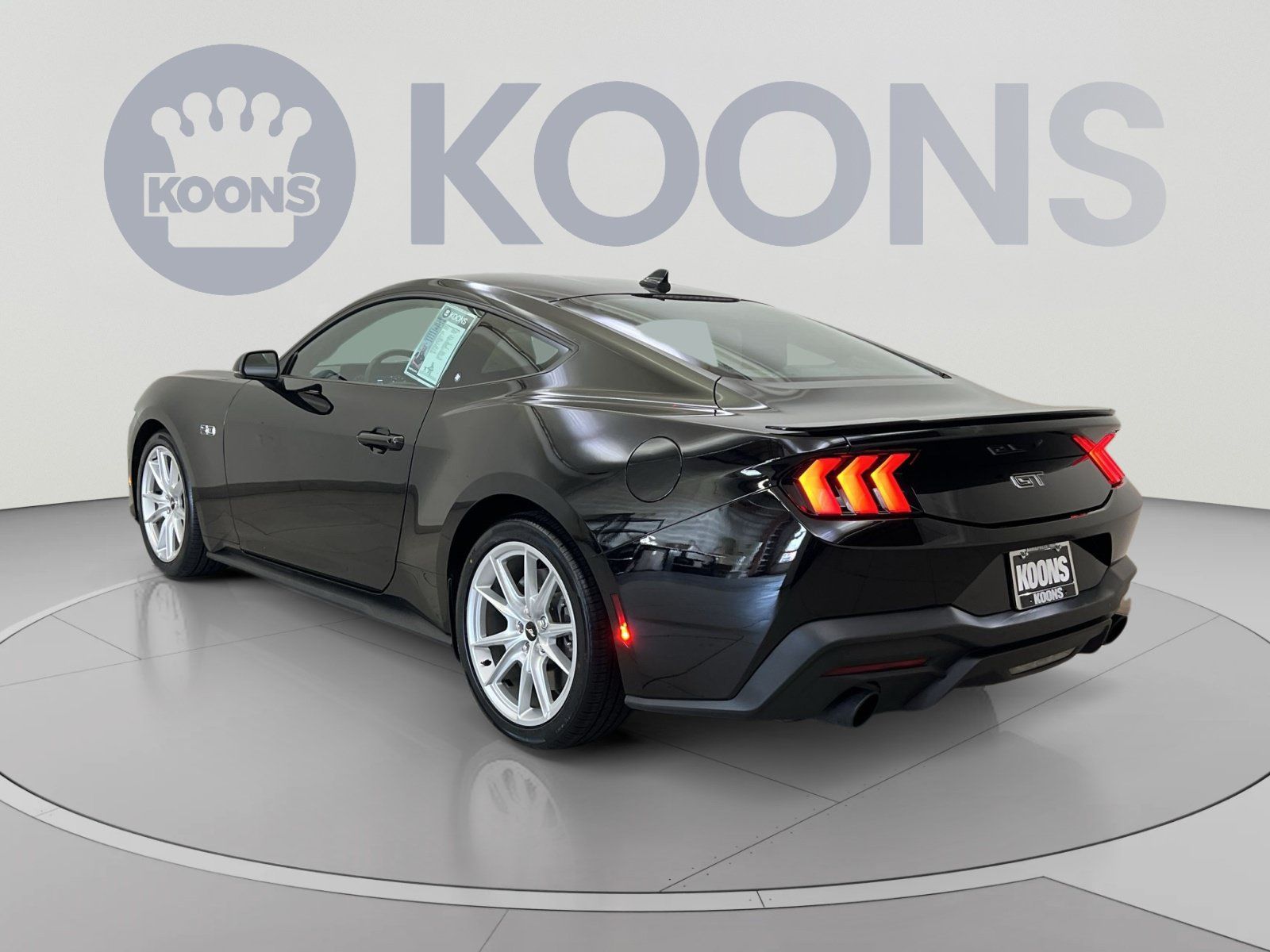 Used 2024 Ford Mustang GT Premium RWD image 7
