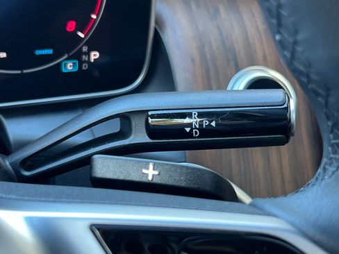 Certified 2025 Mercedes-Benz GLC 300 GLC 300 image 22