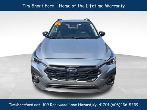 Used 2025 Subaru Crosstrek 2.0i Premium AWD/4WD image 4