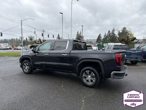 Used 2026 GMC Sierra 1500 SLT AWD/4WD image 3