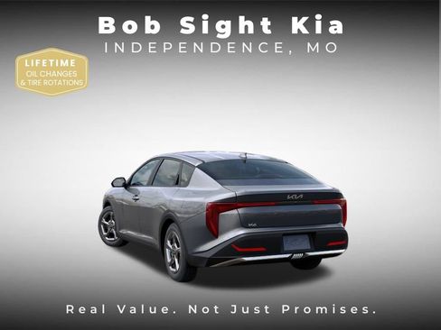 New 2026 Kia K4 FWD image 4