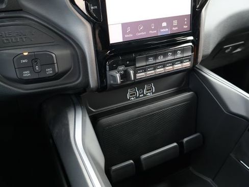 New 2026 RAM 2500 Big Horn AWD/4WD image 16
