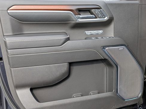 Used 2024 GMC Sierra 1500 Denali w/ Denali Reserve Package image 12