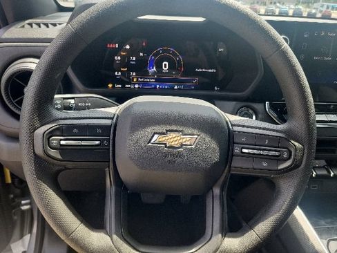 New 2026 Chevrolet Colorado W/T w/ WT Custom Package AWD/4WD image 31