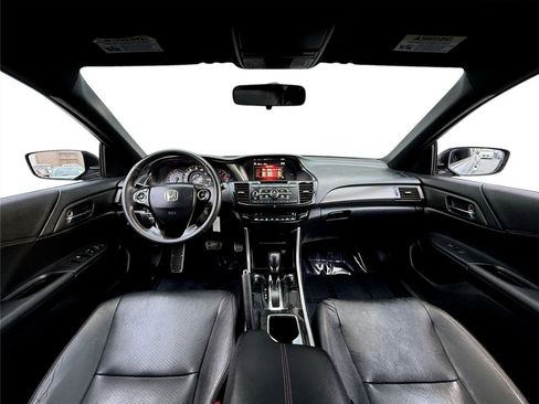 Used 2017 Honda Accord Sport Special Edition image 11