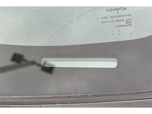 Used 2014 Toyota Prius Prime Plug-In Hybrid FWD image 8