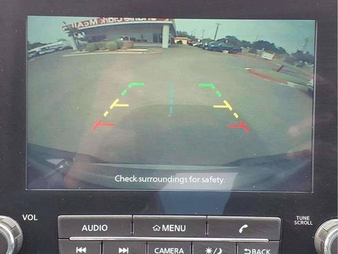 Certified 2023 Nissan Frontier SV w/ Technology Package RWD image 18