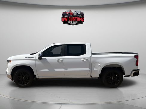 Used 2024 Chevrolet Silverado 1500 LT AWD/4WD image 4