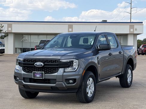 Used 2025 Ford Ranger XL RWD image 8