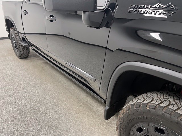 Used 2024 Chevrolet Silverado 3500 High Country w/ Technology Package AWD/4WD image 13