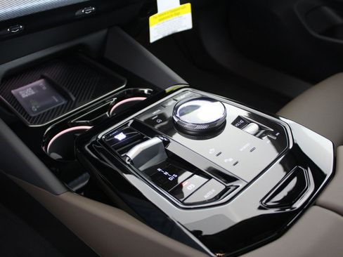 New 2026 BMW 530i w/ M Sport Package image 17