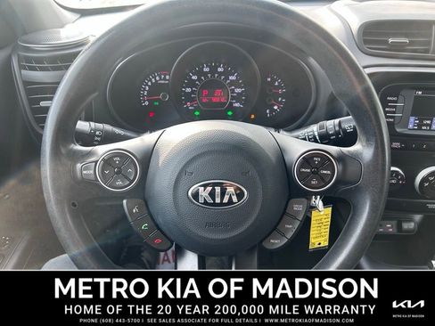 Used 2017 Kia Soul image 14