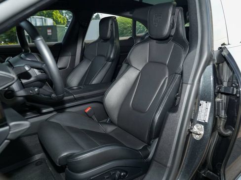 Certified 2025 Porsche Taycan 4S AWD/4WD image 5