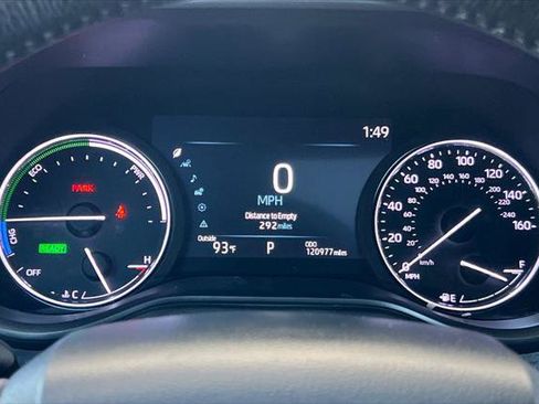 Certified 2021 Toyota Sienna Limited AWD/4WD image 32