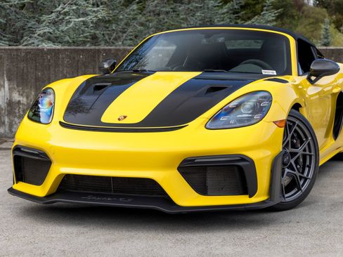 Certified 2025 Porsche 718 Boxster Spyder RS RWD image 7