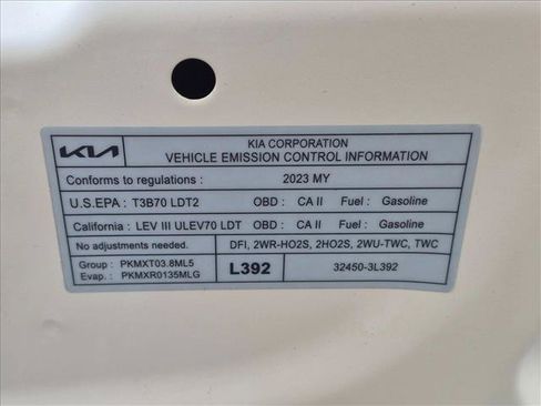 Used 2023 Kia Telluride LX AWD/4WD image 24