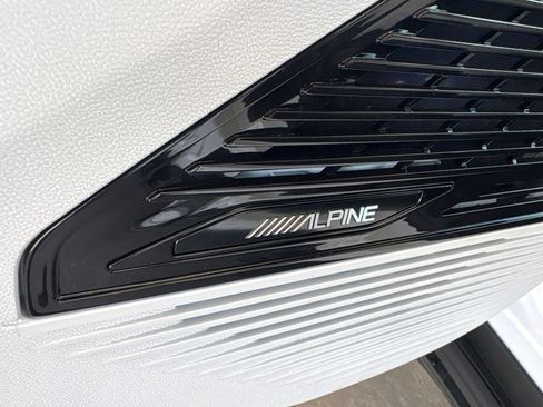 New 2026 Jeep Cherokee Overland AWD/4WD image 14