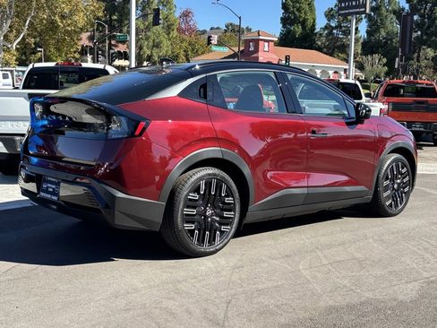 New 2026 Nissan Leaf Platinum+ image 3