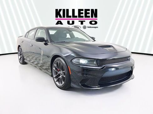 Used 2023 Dodge Charger R/T w/ Performance Handling Group RWD image 1