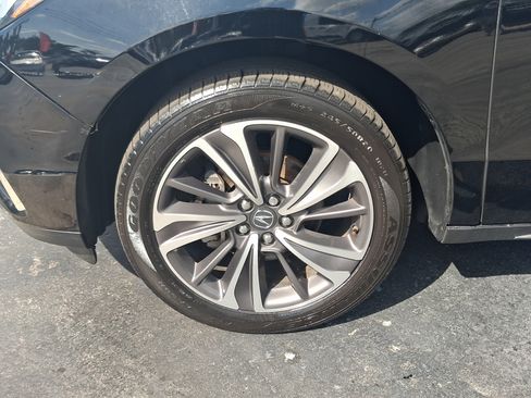Used 2019 Acura MDX FWD w/ Technology Package image 8