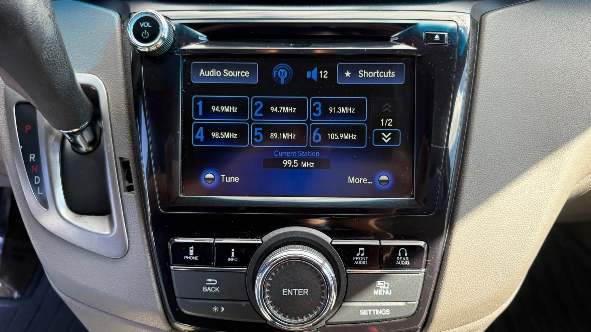 Used 2016 Honda Odyssey SE image 24