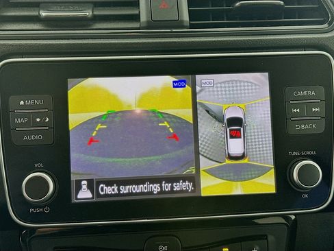 Used 2024 Nissan Leaf SV Plus image 22