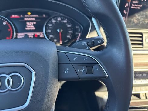 Used 2023 Audi Q5 2.0T Premium w/ Convenience Package image 17