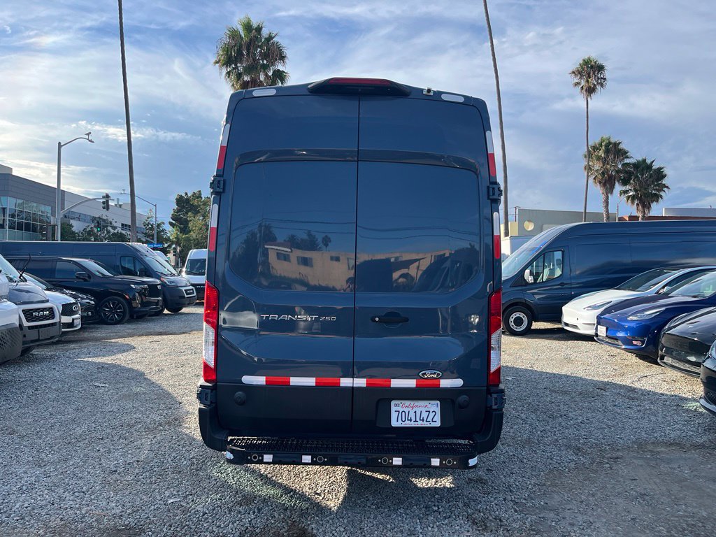 Used 2020 Ford Transit 250 148 High Roof Extended RWD image 7