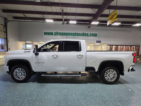 Used 2021 Chevrolet Silverado 3500 High Country w/ Z71 Off-Road Package image 12