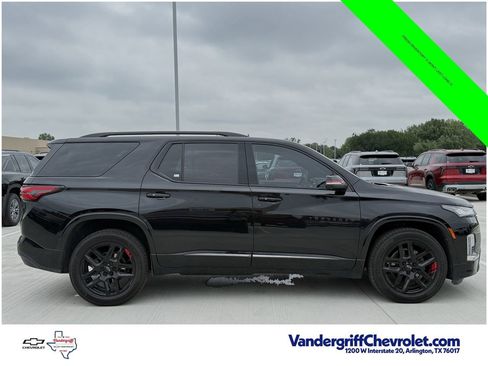 Used 2023 Chevrolet Traverse Premier w/ Redline Edition FWD image 3