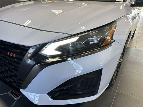 Certified 2024 Nissan Altima 2.5 SR FWD image 35