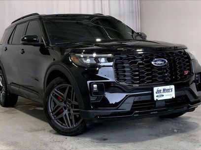 Used 2025 Ford Explorer ST w/ Sun And Sound Package