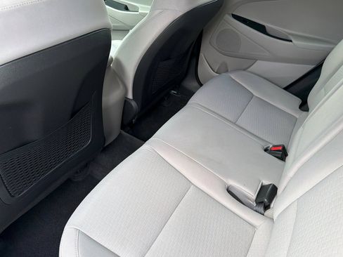 Used 2020 Hyundai Tucson Value FWD image 14
