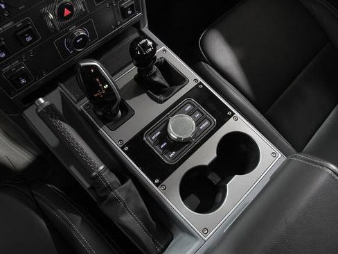 Used 2024 INEOS Grenadier Fieldmaster image 17