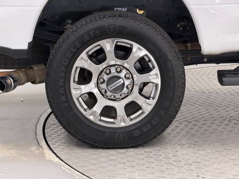 Used 2020 Ford F250 Lariat w/ Lariat Ultimate Package AWD/4WD image 8
